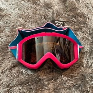 NWT Burton anon snowboarding/ ski goggles